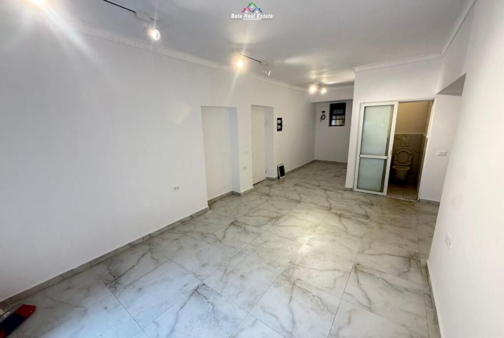 Shop For Rent In Xhamllik (ID BD21863) Tirane