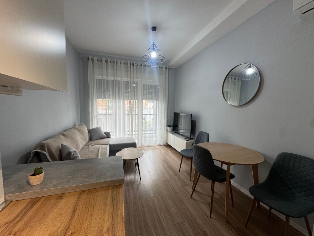 Apartament 1+1 me Qira 21 Dhjetori