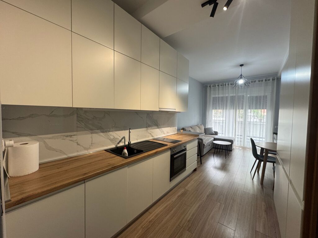 Apartament 1+1 me Qira 21 Dhjetori