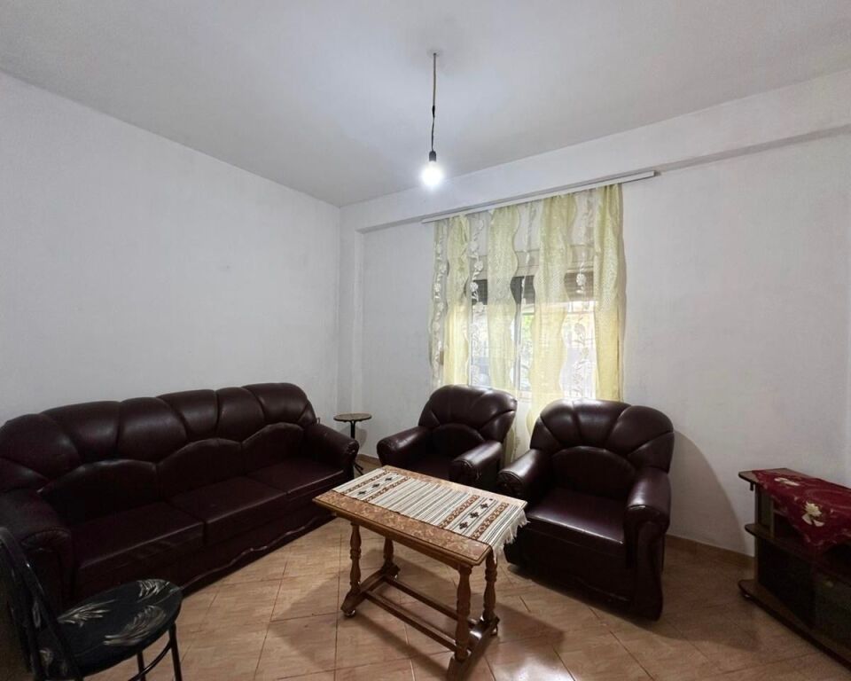 1+1/Qera📍Rruga Jordan Misja📌30 000 lek