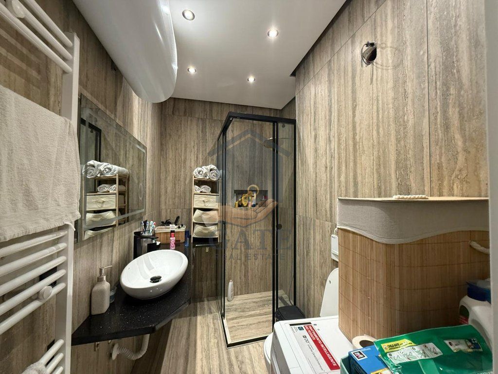Appartamento 2+1 con 2 bagni in vendita vicino all'Hotel Antalya