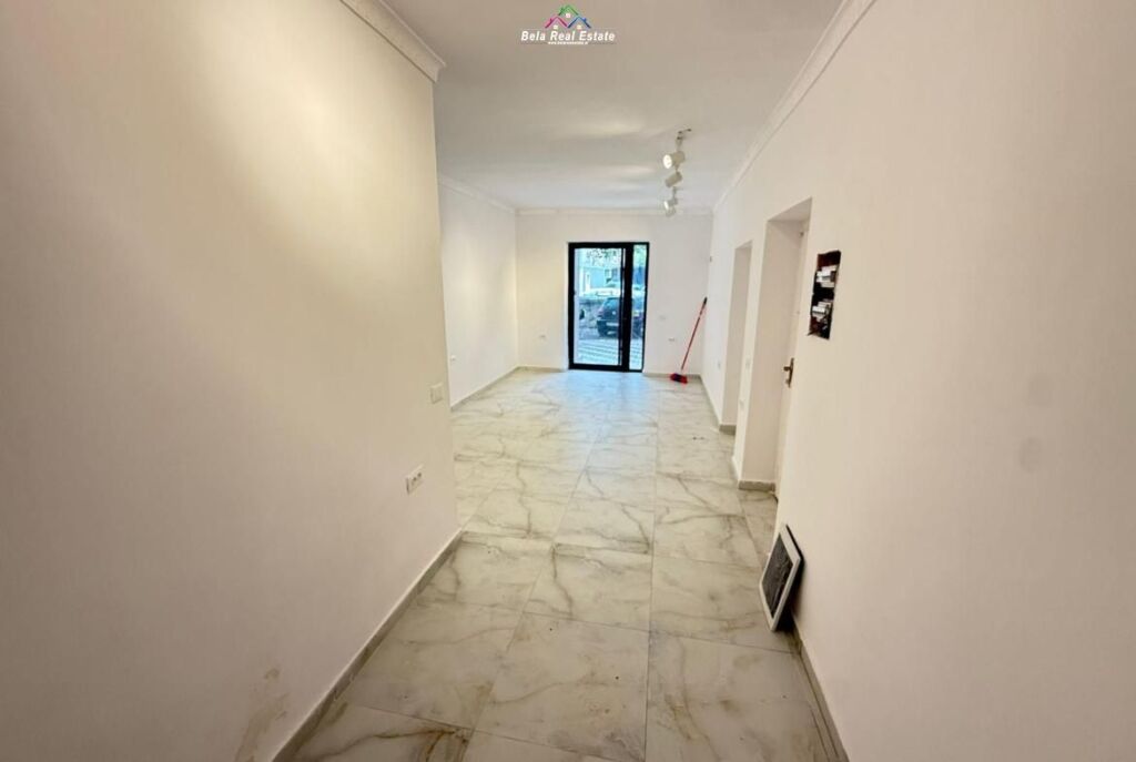 Shop For Rent In Xhamllik (ID BD21863) Tirane