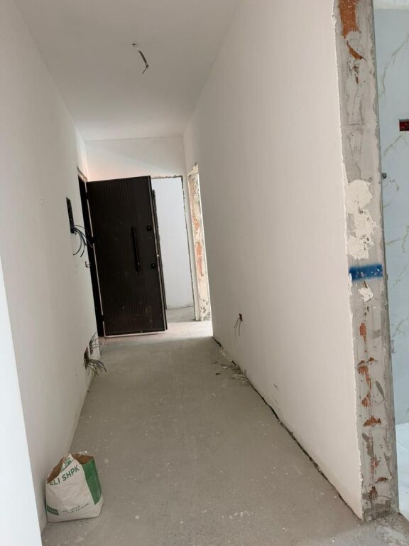 Shitet apartament 2+1+2 ne Paskuqan (Ringside Residence)