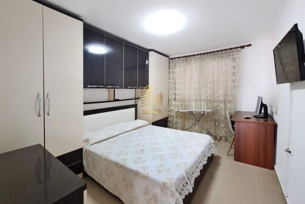 Qira, Apartament 1+1+A+1 Blk, Pazari i Ri, 750 Euro/Muaj