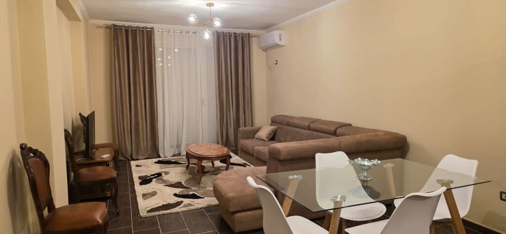 Apartament 2+1 me qera 📍Pranë pallateve Çabej