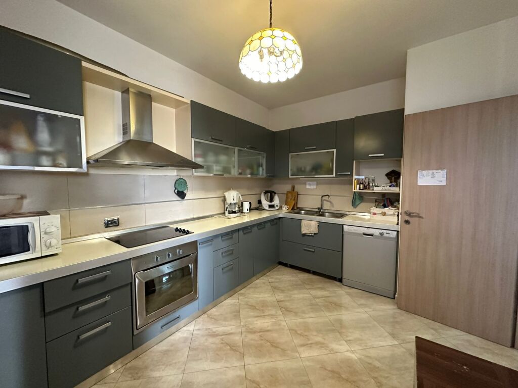 APARTMENT 3+1 FOR RENT CABEJ BUILDINGS 650EURO!