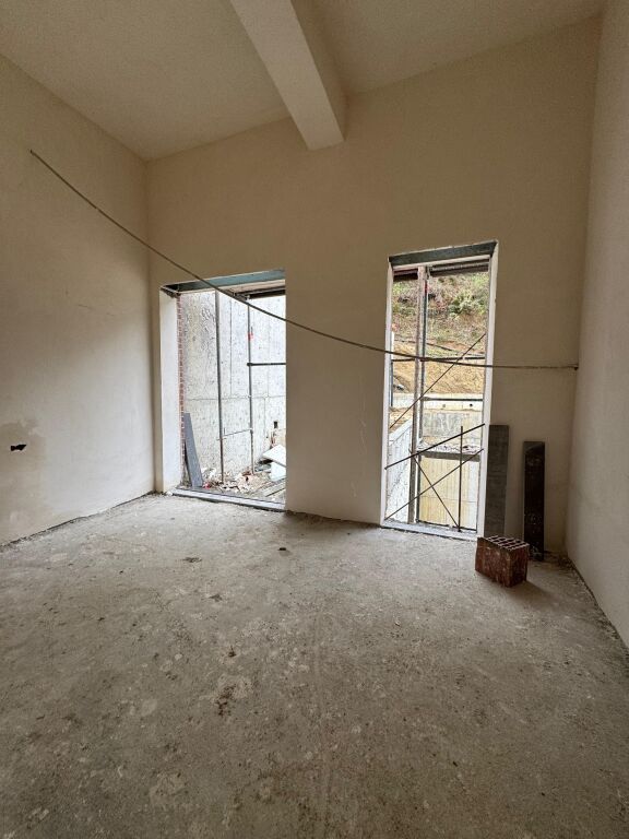 🏠Apartment 2+1+Veranda for Sale  📍Kodra e Diellit 2 💶 Price: 190,000 Euro