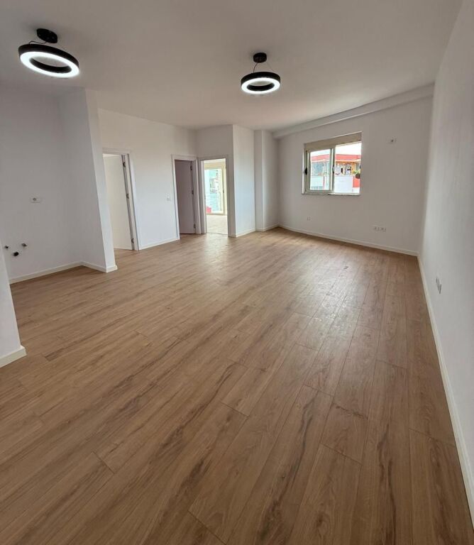 Apartment 2+1 for sale at the former Eleonore foundation, near Kodres 1