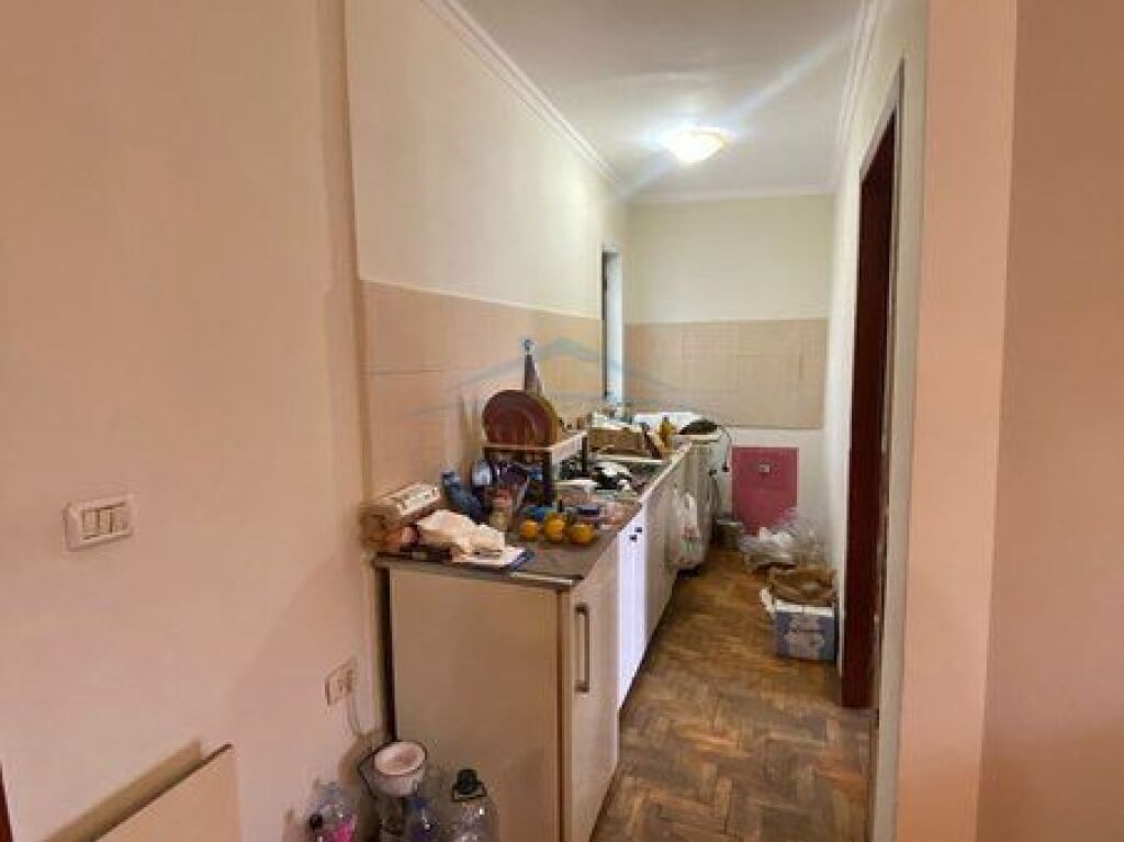 In vendita, Appartamento 2+1, Via Barrikadave, Tirana