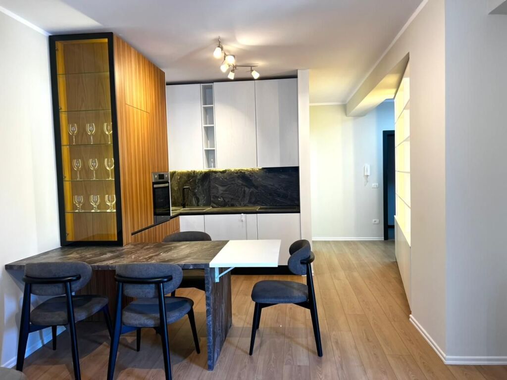 SUPER APARTMENT 2+1+2 FOR SALE IN LUNGOMARE VLORE