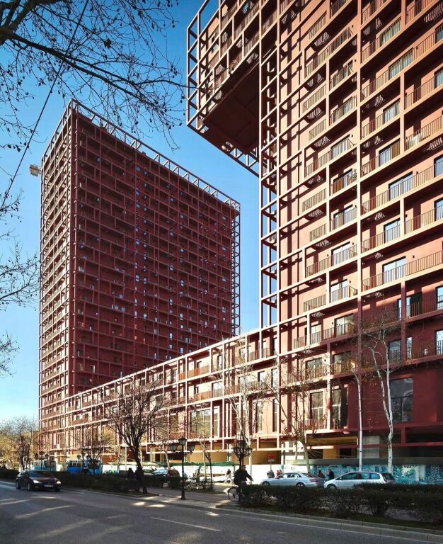 Esclusivo Garden Building, vicino alla strada di Kavaja: Vendiamo negozio