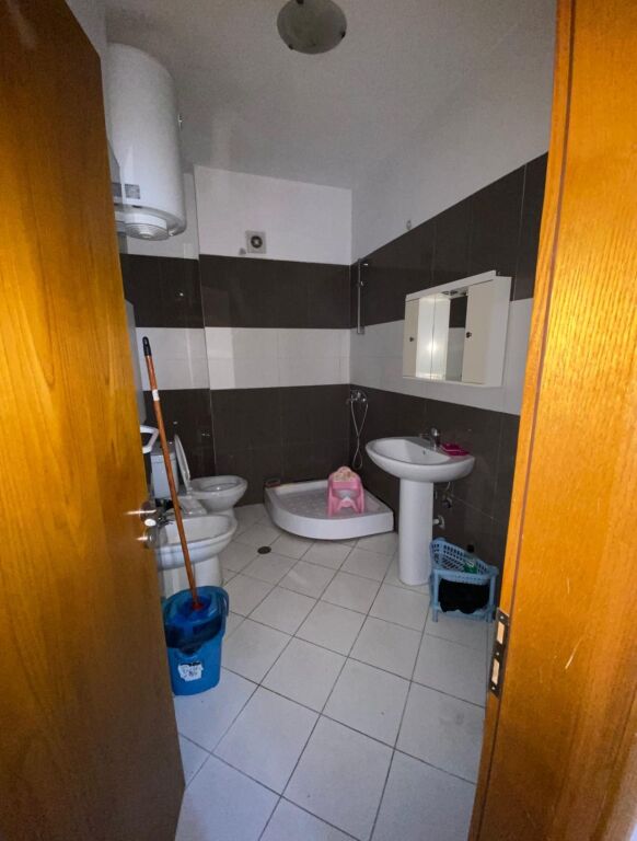 Apartament 2+1 me qera📌