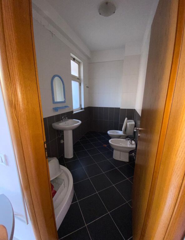 Apartament 2+1 me qera📌