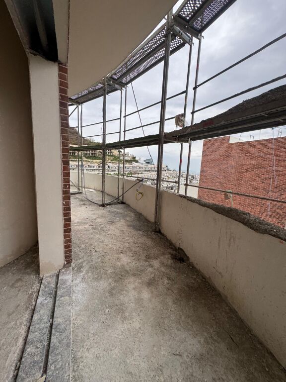🏠Apartment 2+1+Veranda for Sale  📍Kodra e Diellit 2 💶 Price: 190,000 Euro