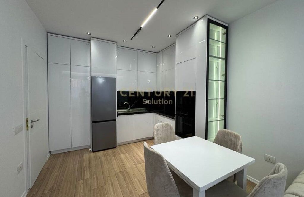 Apartament me qira 1+1+Post Parkimi, Urban Gate , Astiri