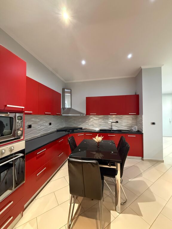 🏠Shitet Apartament 2+1 📍Kompleksi Halili, prane Selvise💶 Çmimi: 250.000€ -Me Hipoteke - Widok 4