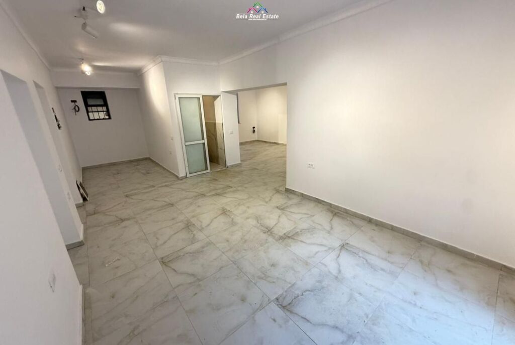 Shop For Rent In Xhamllik (ID BD21863) Tirane
