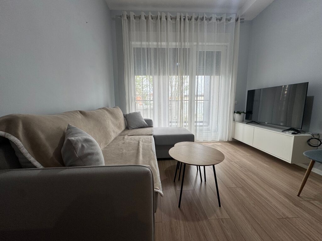 Apartament 1+1 me Qira 21 Dhjetori