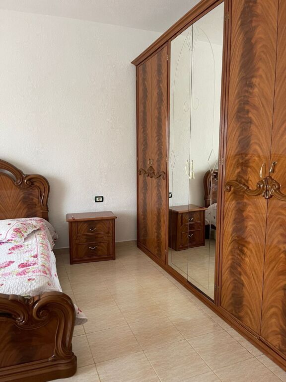 Jepet Apartament 2+1 me qira – Astir !