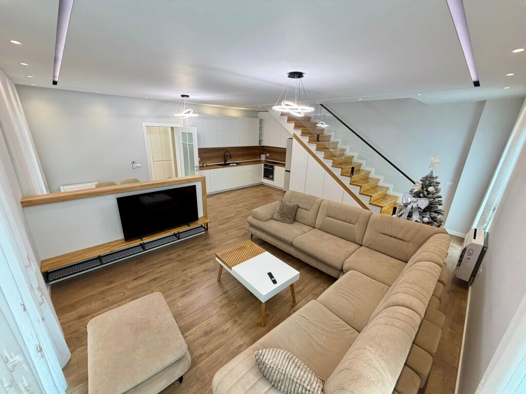📣 SUPER VILLAS FOR RENT 📍 Kodra e Priftit 🛣️ "Dalip Topi" Street ✨
