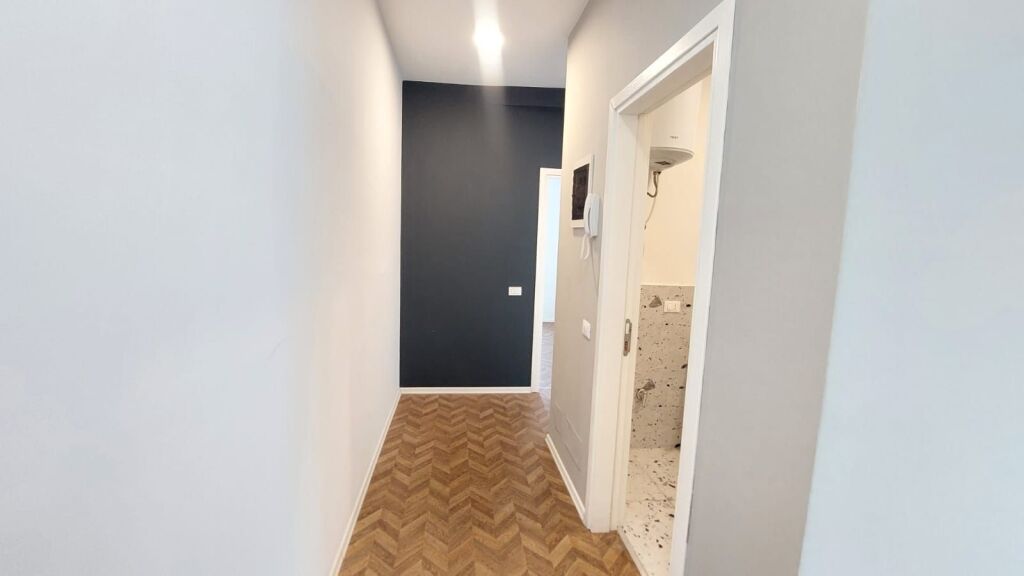 Ufficio in affitto 90 m2 a Kika 2