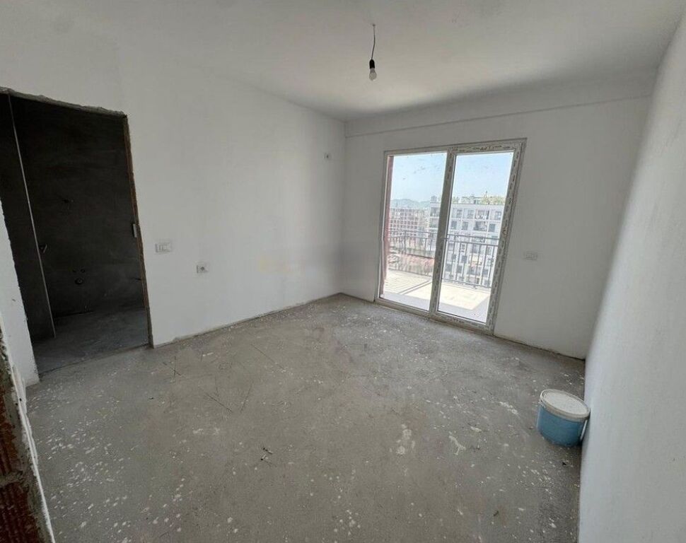 🏙️ APPARTAMENTO IN VENDITA 2+1+2 BAGNI+ 2 BALCONI NEL COMPLESSO MIRABELLA NEL QUARTIERE 'VARRI BAMI'