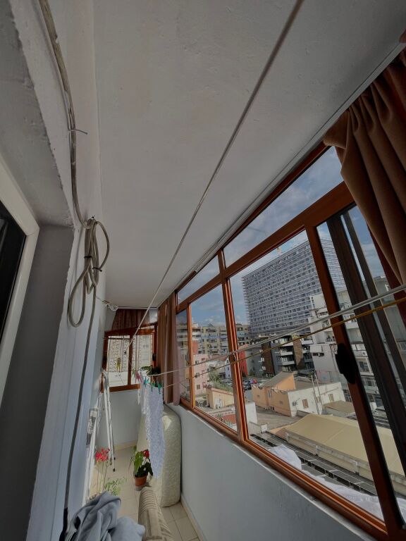 House for rent (Paris Commune opposite Kika 2)
