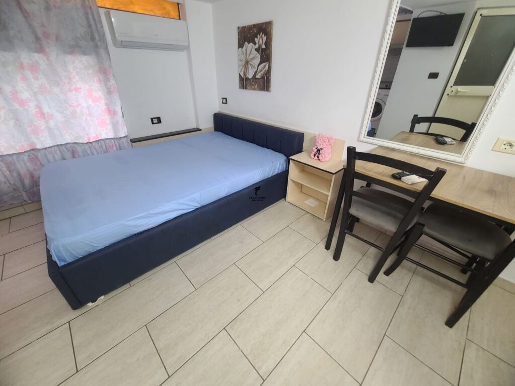 MONOLOCALE IN AFFITTO 40 M2 5 MAGGIO 32.000 LEKE FH-69659