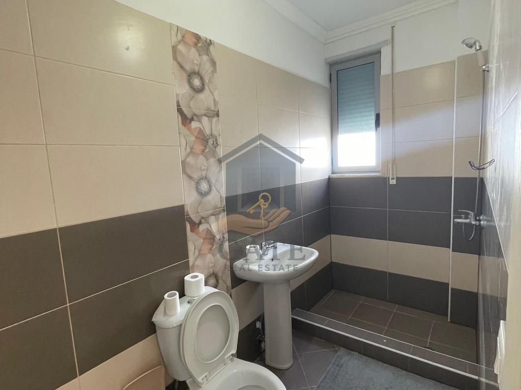 Affittasi appartamento 2+1 con due balconi e due bagni nella zona di Ish URT