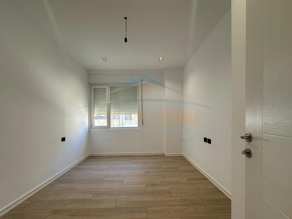 For sale, Apartment 2+1, Fresku, Tirana. ELT55765