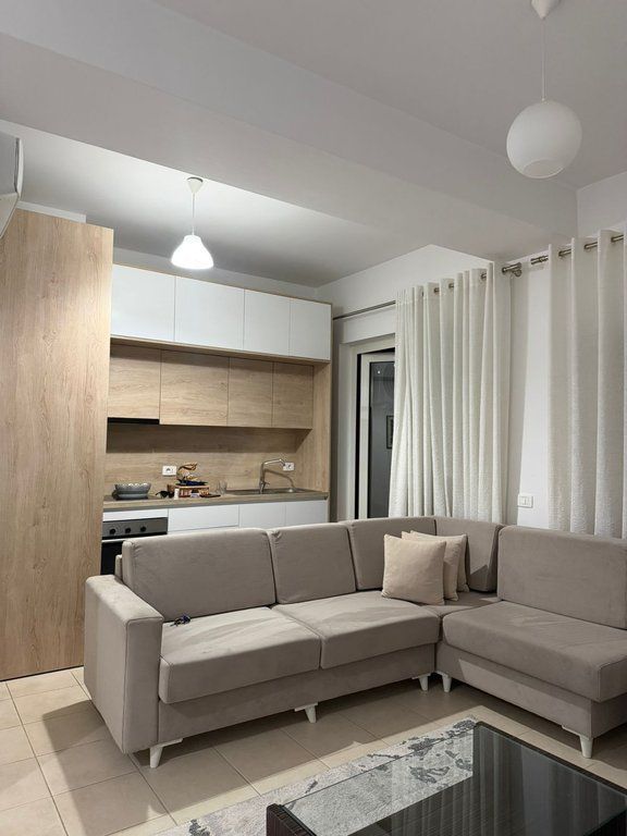 Apartament 1+1 Me Qira në Ali Demi, Tiranë - 450€ | 62 m²