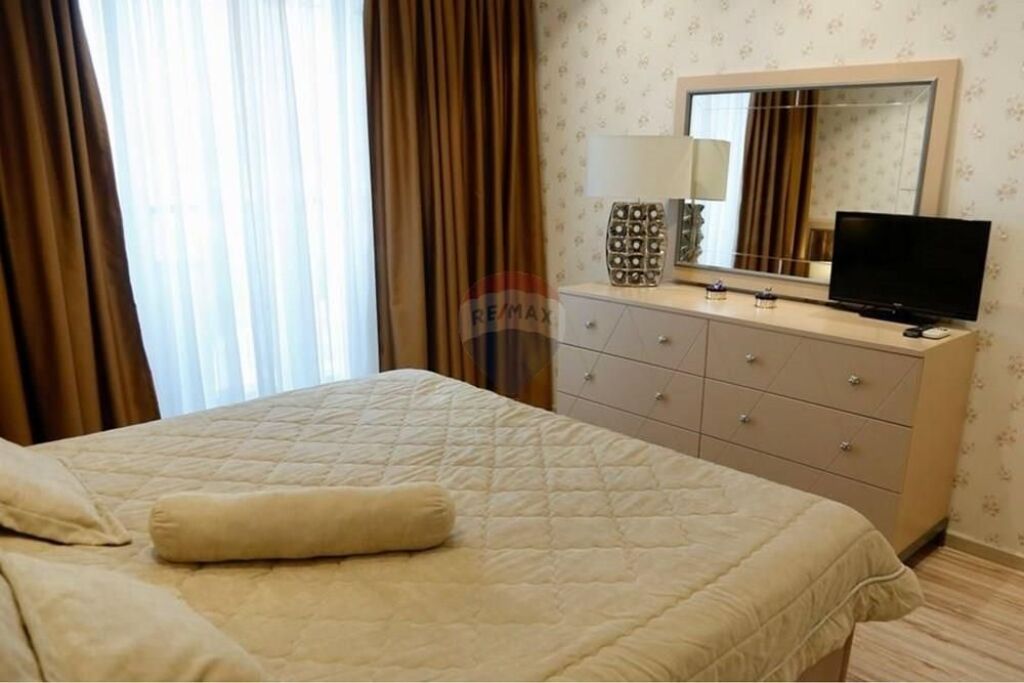 Ofrohet per Shitje Apartament 2+1 Ambasador 3