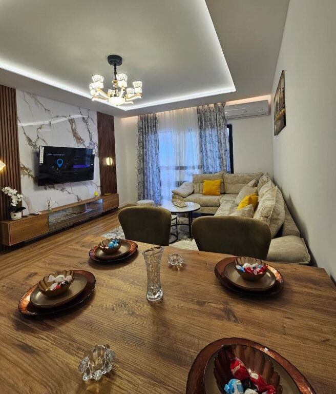 🌃Shitet apartament 2+1 tek Pallati me Shigjeta❗