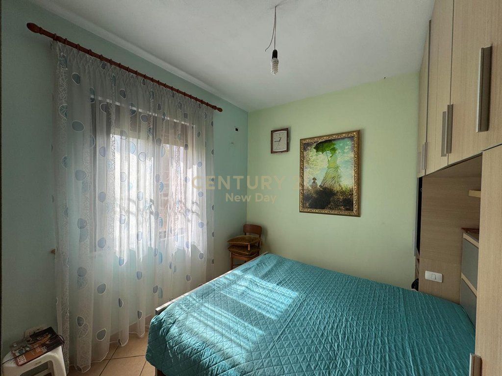 Villa a 2 piani in vendita a Shkozet 235.000 Euro
