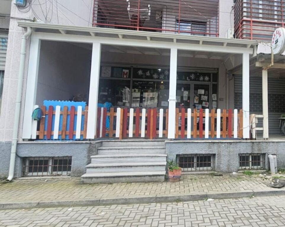 Negozio in vendita nel complesso EKA Plazh Durres