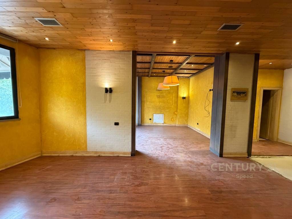 Commercial space for rent in Don Bosco!