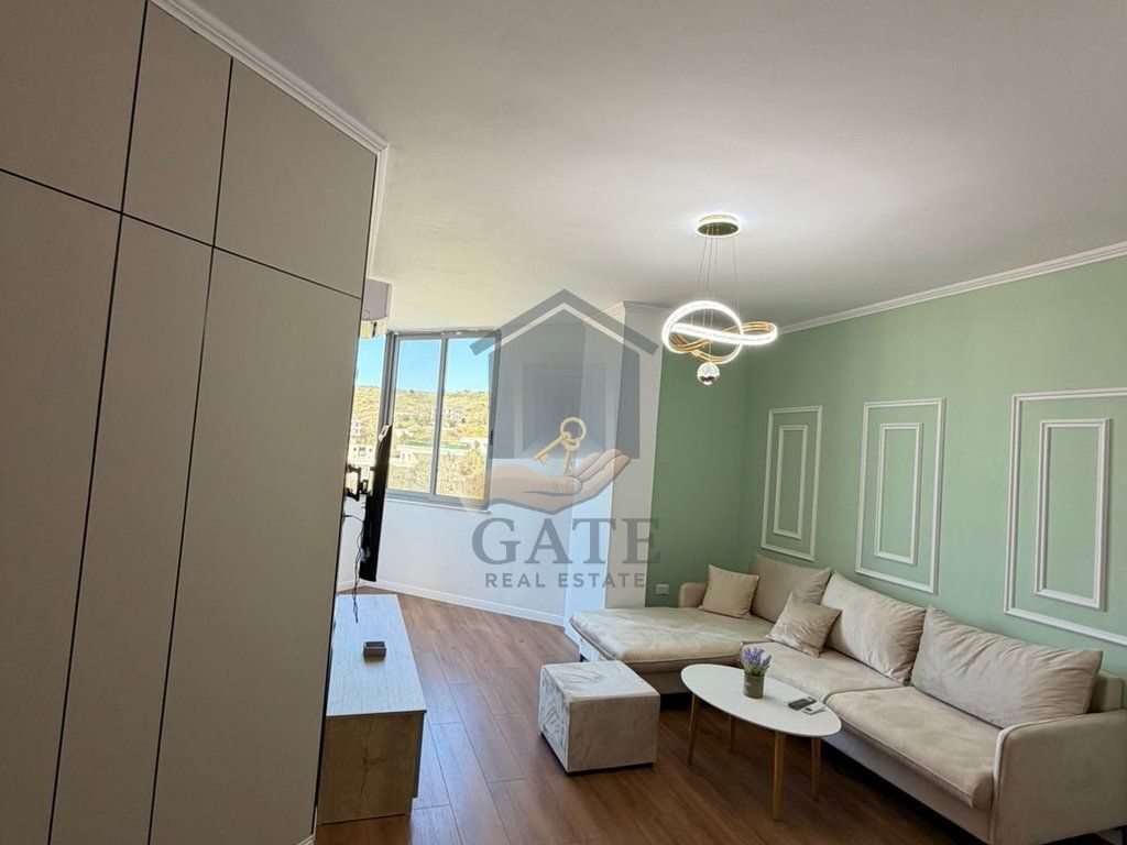 Appartamento 2+1 con vista mare in vendita nella zona di Shkëmbi a Kavaja