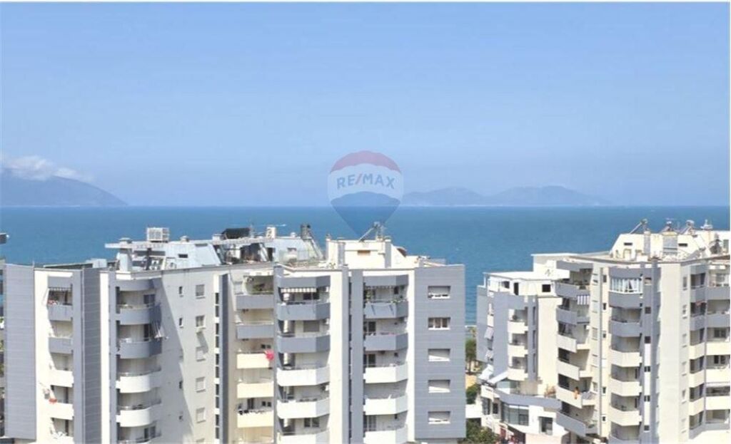 🌊 LUXURY APARTMENT 1+1 FOR SALE – LUNGOMARE, VLORA 🏖️