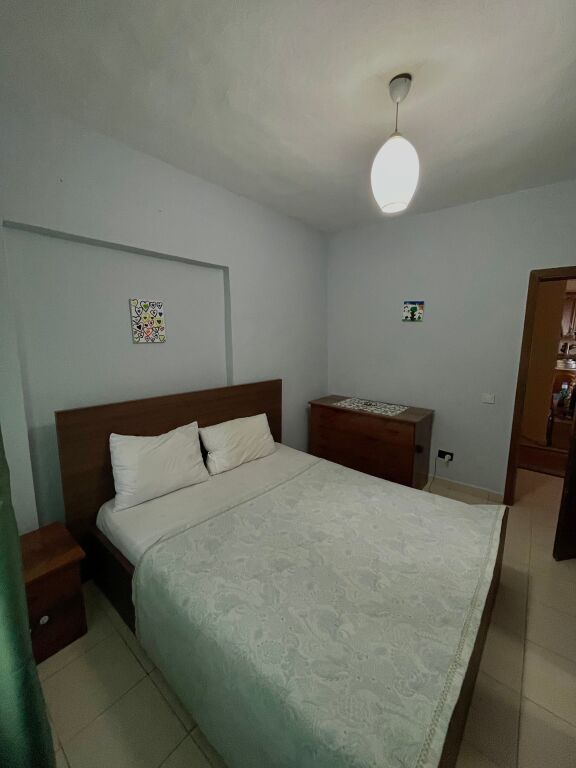 House for rent (Paris Commune opposite Kika 2)