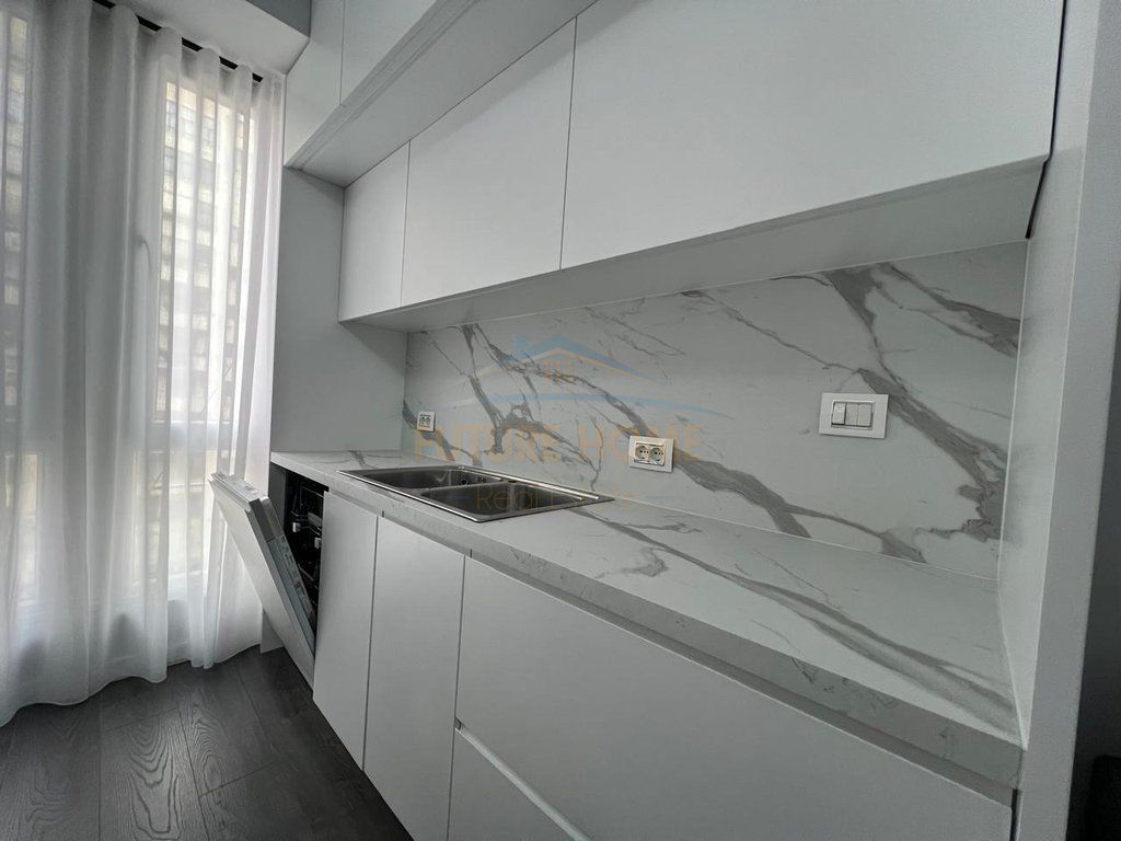 Rent, Apartment 2+1+ Parking space, Usluga, Train Station, Tirana