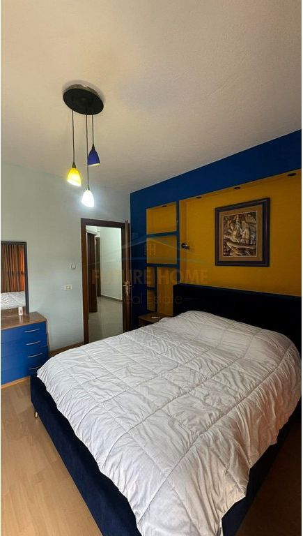 Rent, Apartment 2+1+2, Blloku, Tirana