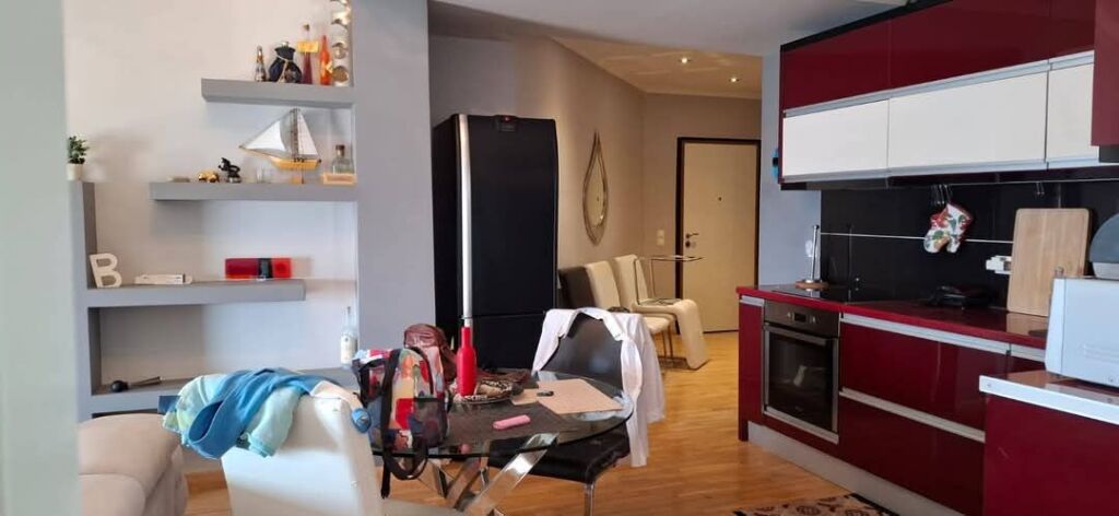 SHITET APARTAMENT 2+1+VERAND ME PAMJE NGA DETI NE SARANDE