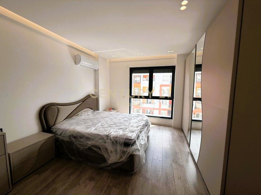 APARTAMENT 2+1+2 NE SHITJE, BULEVARDI I RI, TIRANE!