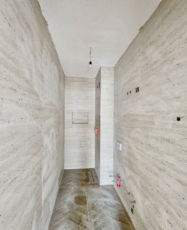 In vendita 2+1+2 a Tirana Entry 2 , 125000€