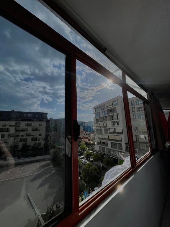 House for rent (Paris Commune opposite Kika 2)