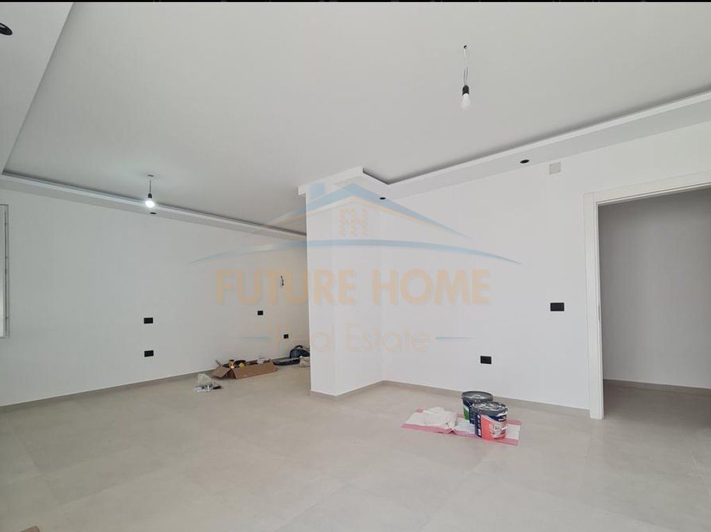 For sale, Apartment 2+1, Fresku, Tirana. ELT55765