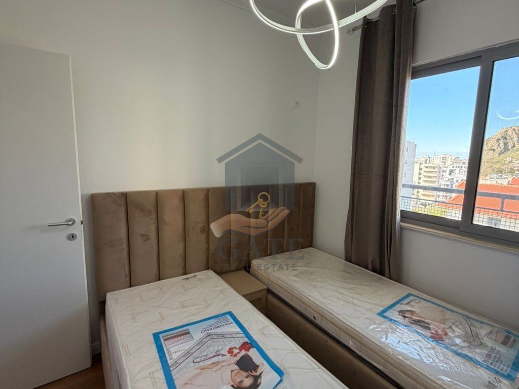 Appartamento 2+1 con vista mare in vendita nella zona di Shkëmbi a Kavaja