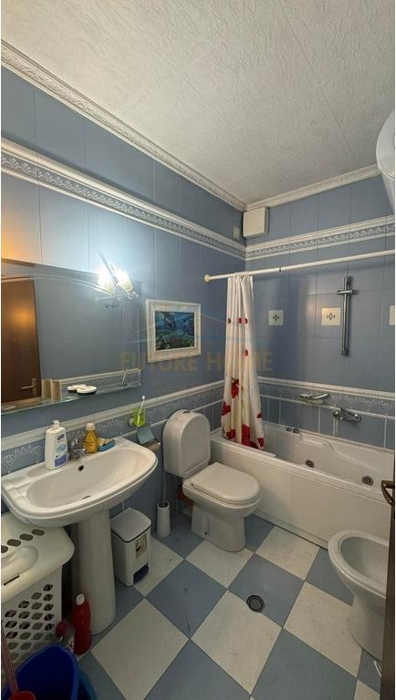 Rent, Apartment 2+1+2, Blloku, Tirana