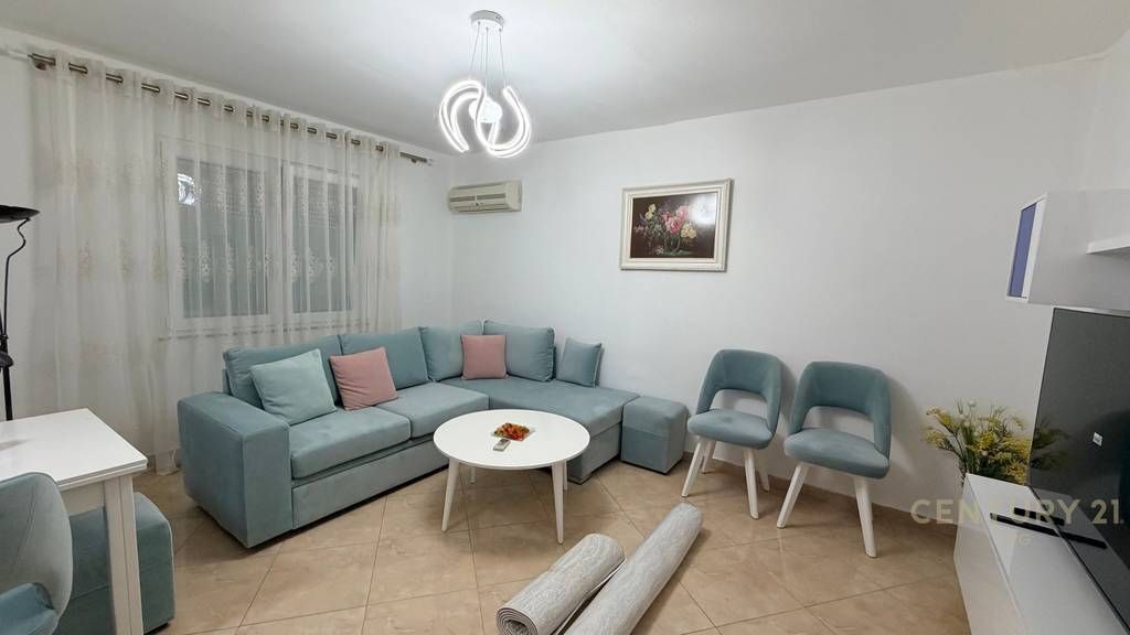 AFFITTASI APPARTAMENTO 1+1 PRESSO 21 DICEMBRE 