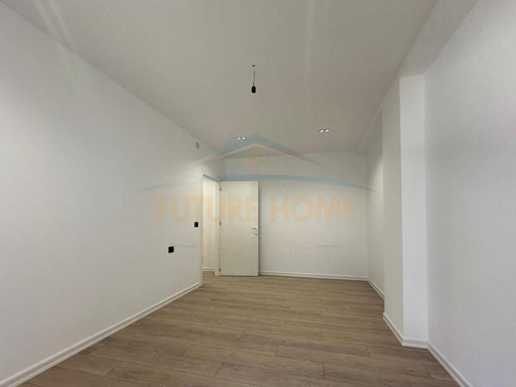 For sale, Apartment 2+1, Fresku, Tirana. ELT55765